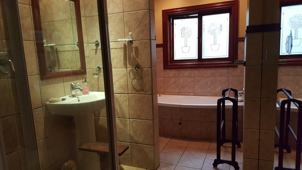 Waterside Lodge Wildernis Zewnętrze zdjęcie
